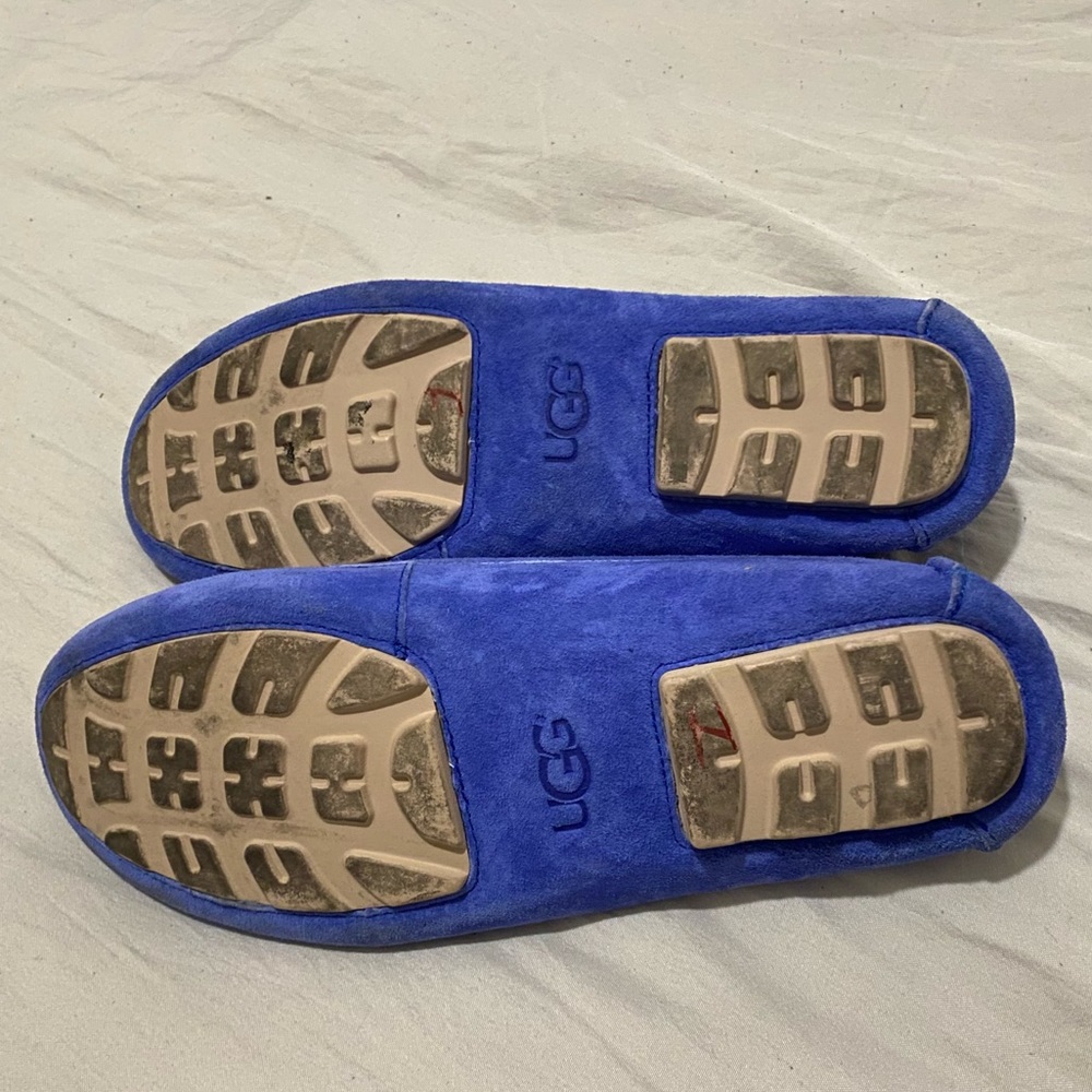 Womens UGG Loafers Size 7 - Picture 6 of 6